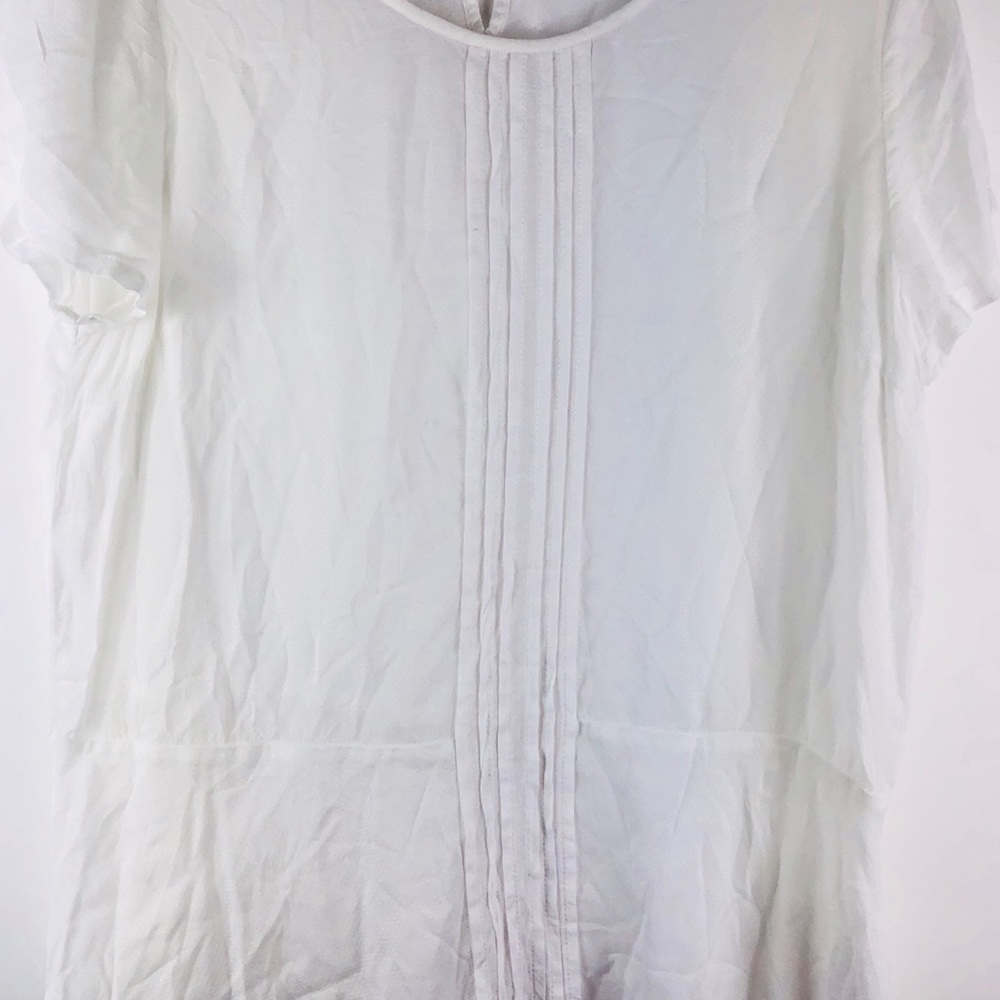 Tommy Hilfiger women’s LG white pleated blouse